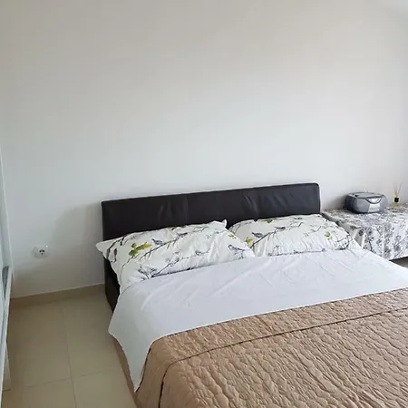 Apartment Dijana Kastela